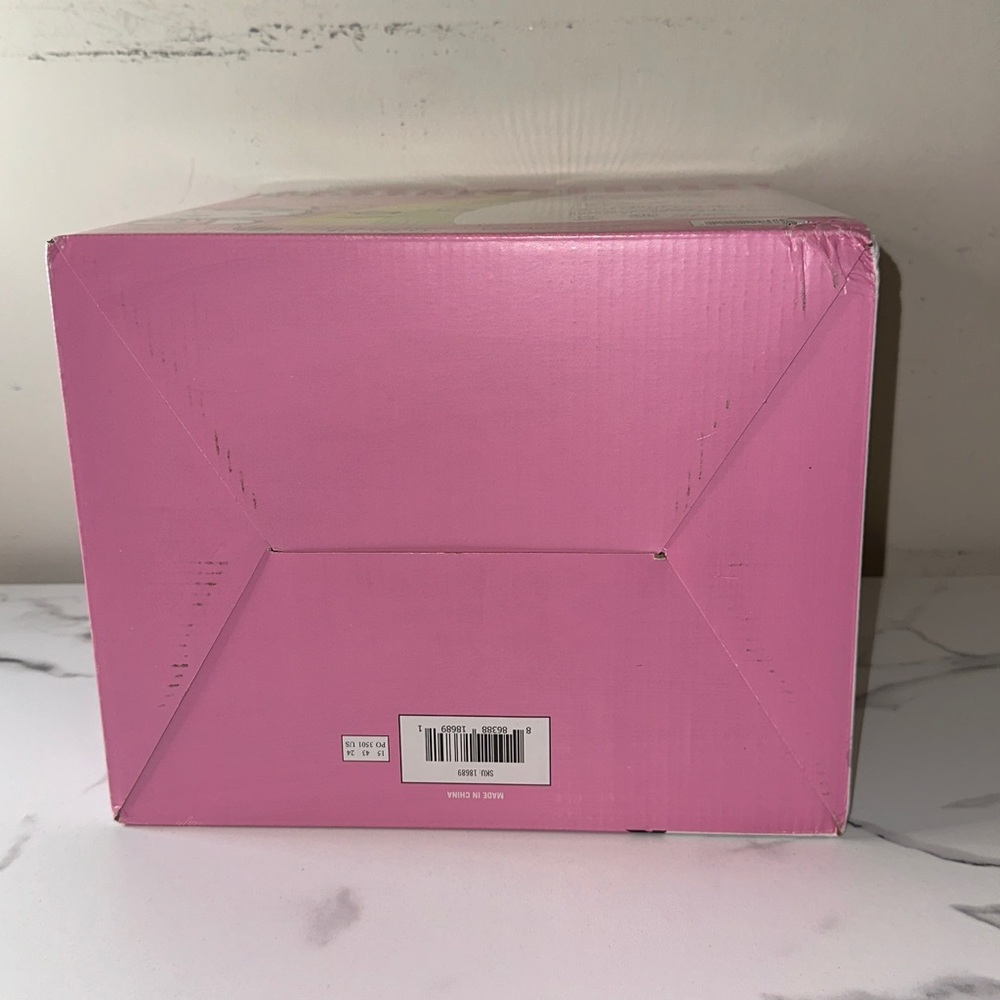 New- Hello Kitty Mini Fridge - Picture 7 of 11